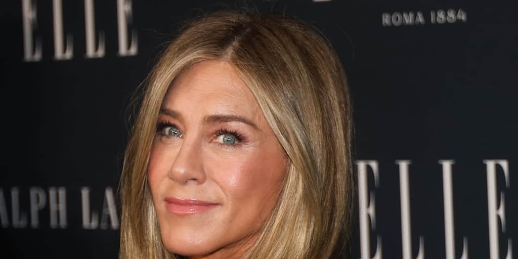 Why Jennifer Aniston Says Her Signature Hair Is "Fake"