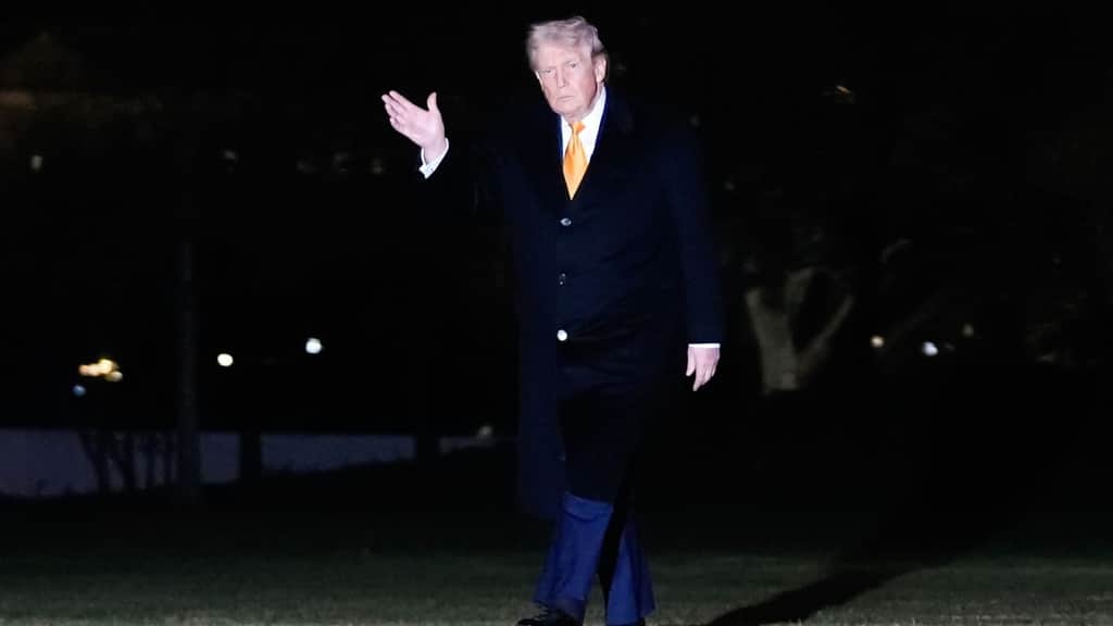 Trump plans Greenland acquisition, White House says military options open