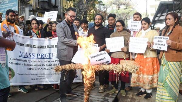 Accused of theft, Hindu man Mithun Sarkar dies after being chased by mob in violence-stricken Bangladesh | Today News
