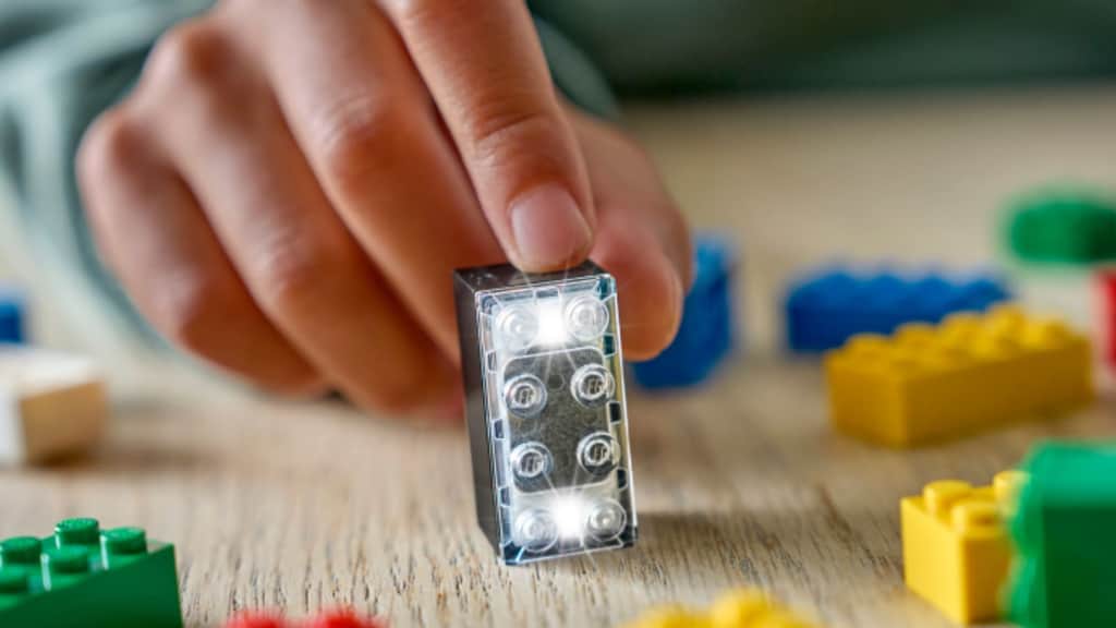 CES 2026: LEGO introduces Smart Bricks that react, glow, and play sounds