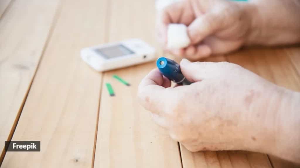 Fasting blood sugar swings between high and low in 45-year-old on the same diet, routine and medication: What’s going on?