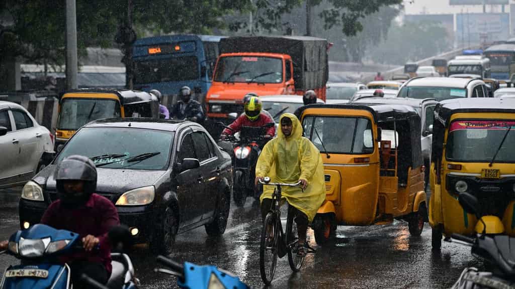 Unusual January system brews over Bay of Bengal; heavy rain likely across parts of T.N.