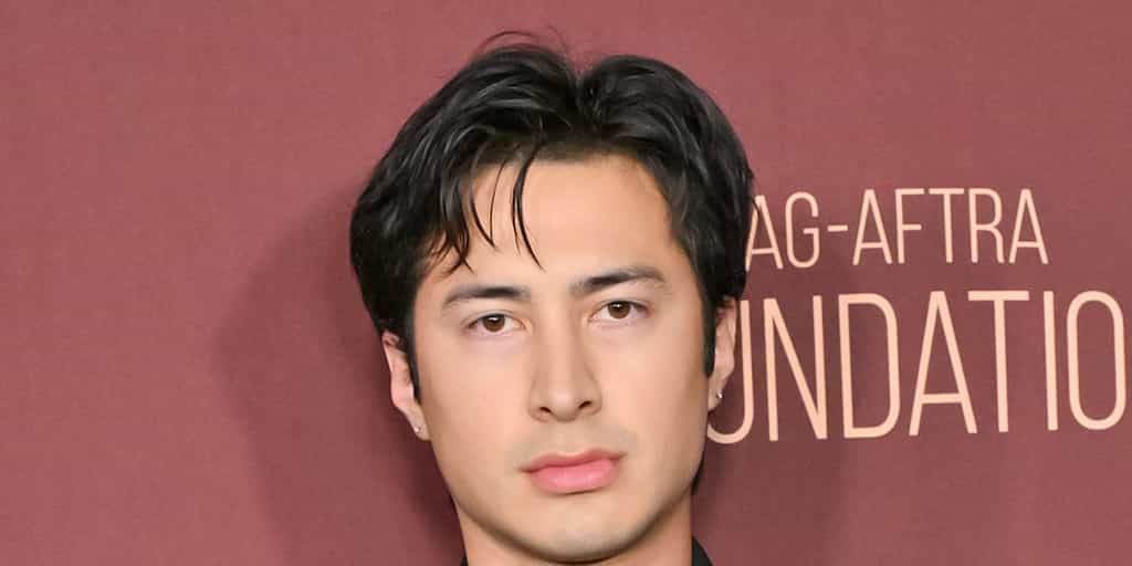 Heated Rivalry's Hudson Williams Details Messages From Closeted Pro Athletes After Show's Release