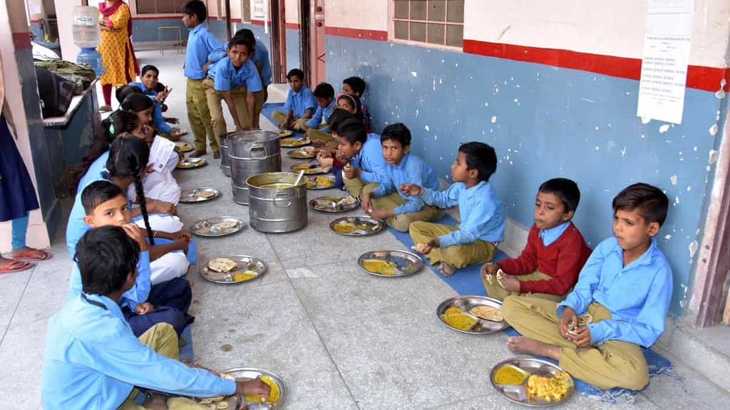 ACB unearths ‘scam’ worth ₹2,000 crore in Rajasthan’s midday meal scheme