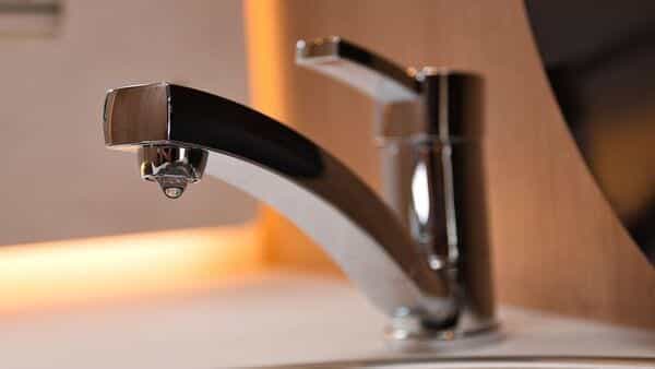 Delhi water alert! Taps to run dry for 2 days in national capital; Chandni Chowk, Civil Lines brace for water shortage | Today News