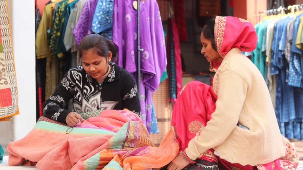 It’s 40 years of the Dastkari Haat Crafts Bazaar. This year, look up the quilt makers
