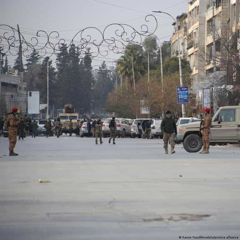 Syrian army renews strikes on Kurdish forces in Aleppo