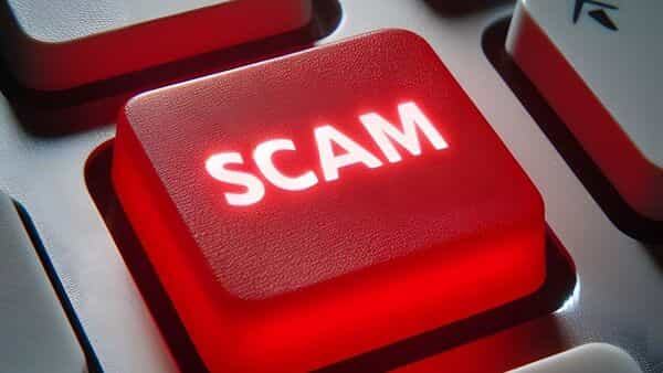 Chasing high profits turn costly as HR executive falls for online investment scam, loses ₹36 lakh | Today News