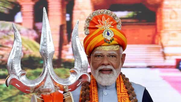 'Gujarat shows how development and heritage go together': PM Modi at Vibrant Gujarat Conference – Top 10 quotes | Today News