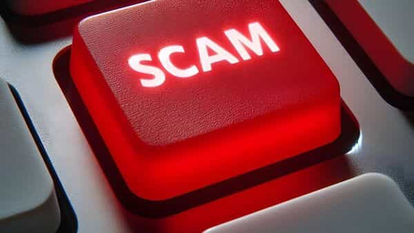 Delhi elderly couple robbed of ₹15 crore in over 15-day long ‘digital arrest’ | Today News