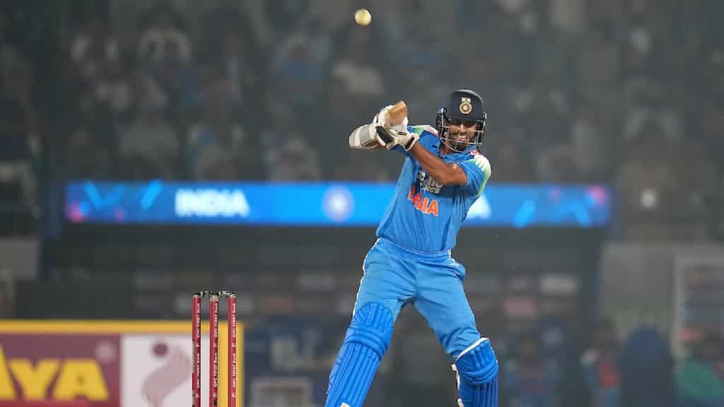 Washington Sundar has a side strain and will go for a scan: Shubman Gill