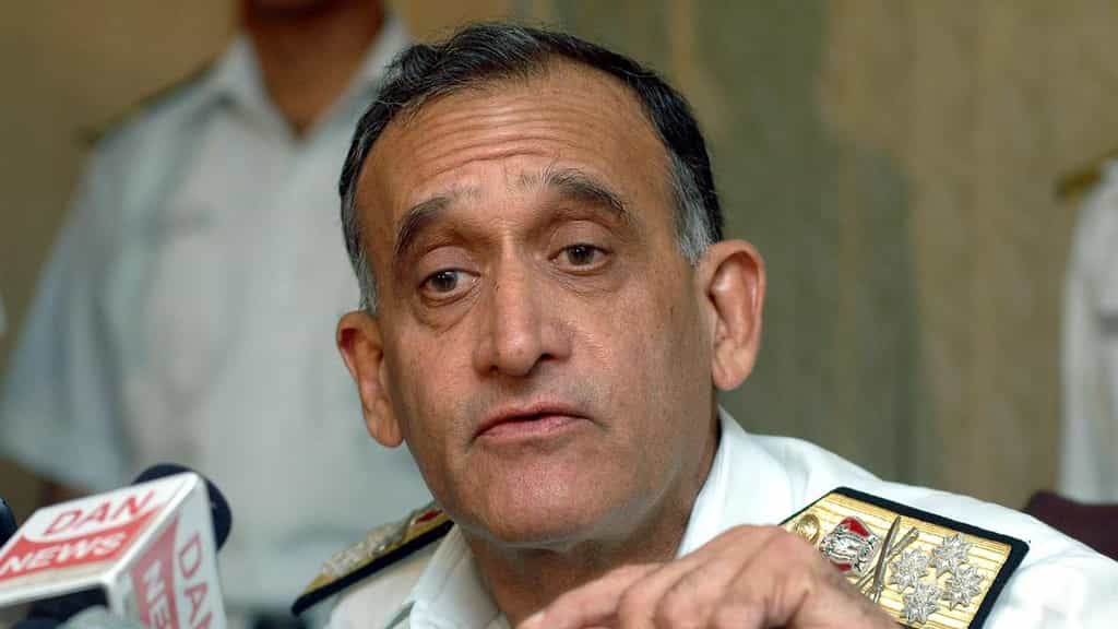 Former chief of Naval staff Arun Prakash asked to establish identity under SIR