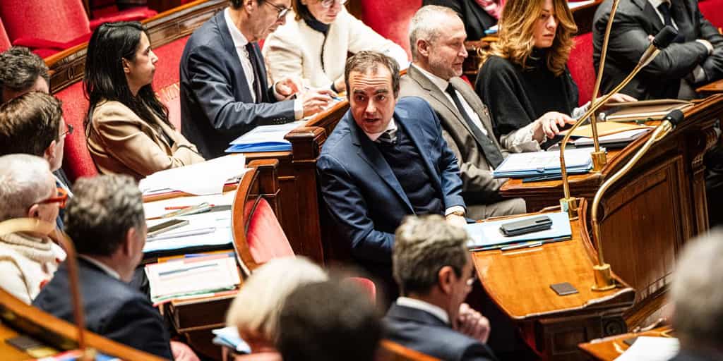 La dissolution de l’Assemblée nationale, la menace contre-productive de Sébastien Lecornu