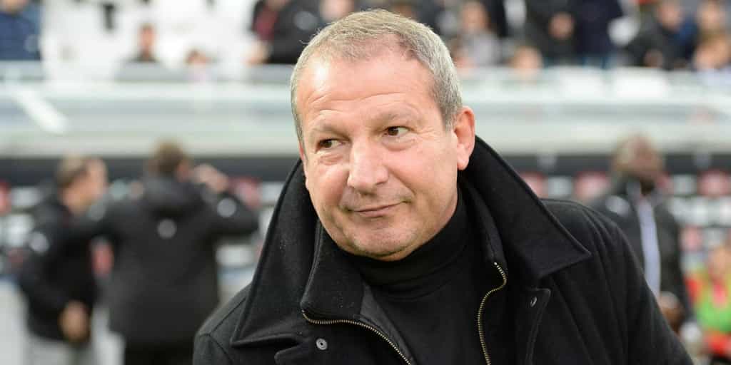 Rolland Courbis, ancien entraîneur de l’Olympique de Marseille et chroniqueur radio, est mort à l’âge de 72 ans