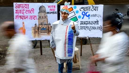 Maharashtra poll body bars ‘Ladki Bahin’ advance payment over code enforcement