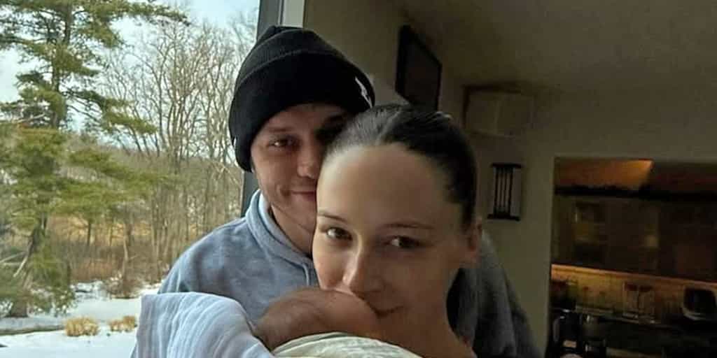 Pete Davidson and Elsie Hewitt Have First Night Out After Welcoming Baby