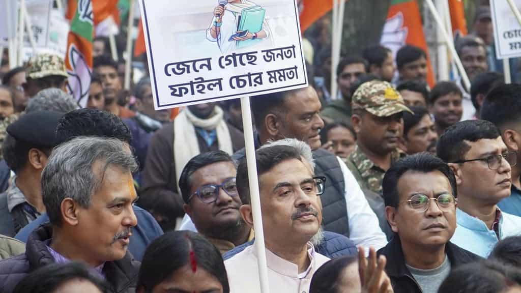 Presence of WB Govt and police officials during Mamata’s intervention of ED raid an ‘illegal act’, claims BJP