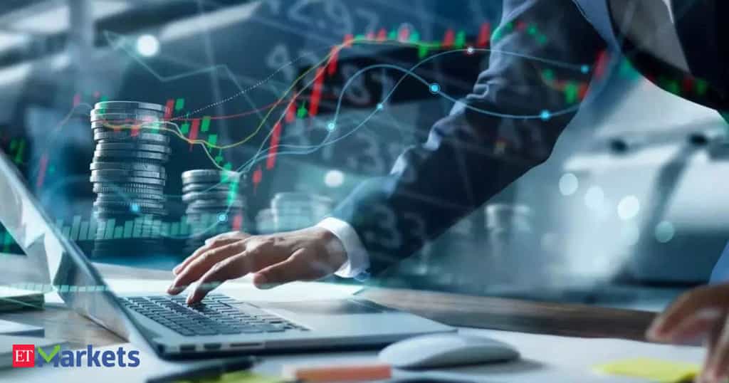 IT Q3 earnings season begins on a strong note as TCS, HCL Tech top estimates