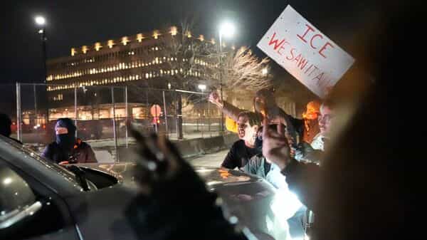 ‘Stop invading our streets every day’: Minneapolis mayor Jacob Frey says ‘not saying ICE not to…’ | 10 updates | Today News