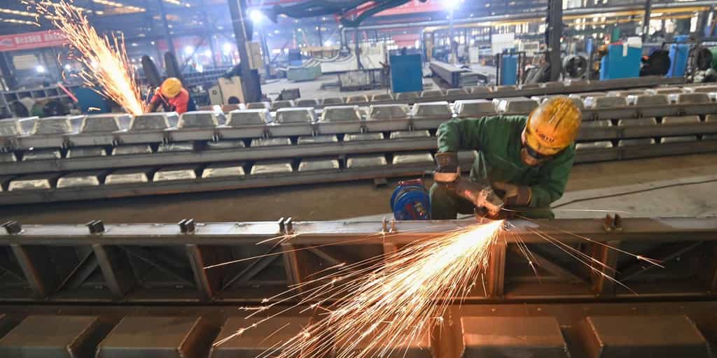 La Chine tente de réduire les surcapacités de ses usines, devenues un risque systémique pour son économie