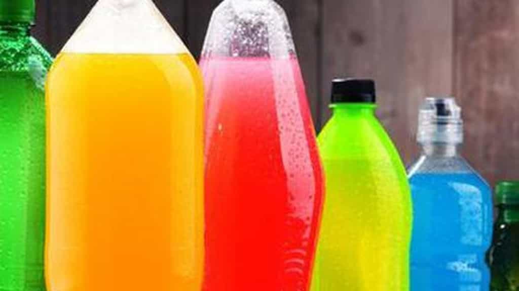 WHO asks governments to significantly strengthen taxes on sugary drinks, alcoholic beverages