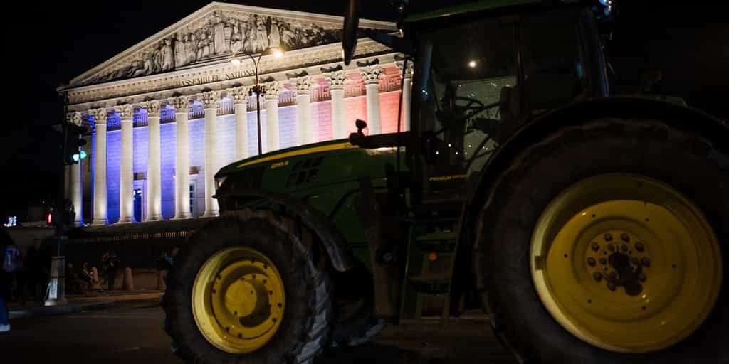 EN DIRECT, colère des agriculteurs : le gouvernement annonce un « projet de loi d’urgence » agricole après une nouvelle manifestation des syndicats à Paris