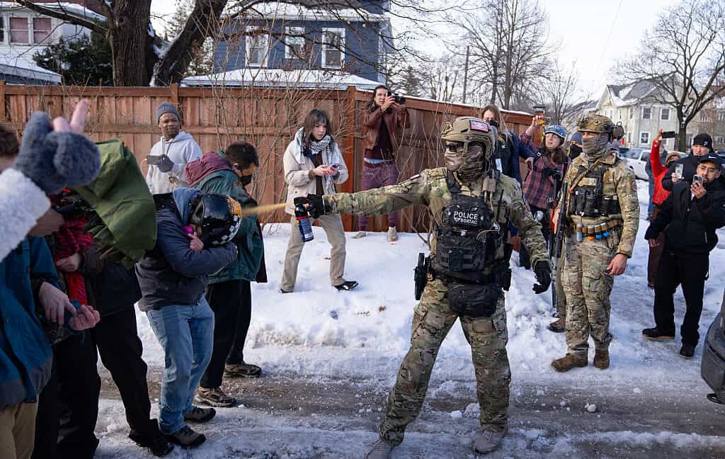 Instagram user fights DHS for the right to post ICE sightings anonymously