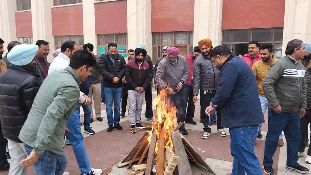‘Enough is enough’: Miffed with AAP, govt employees in Punjab declare 2026 ‘year of protest’