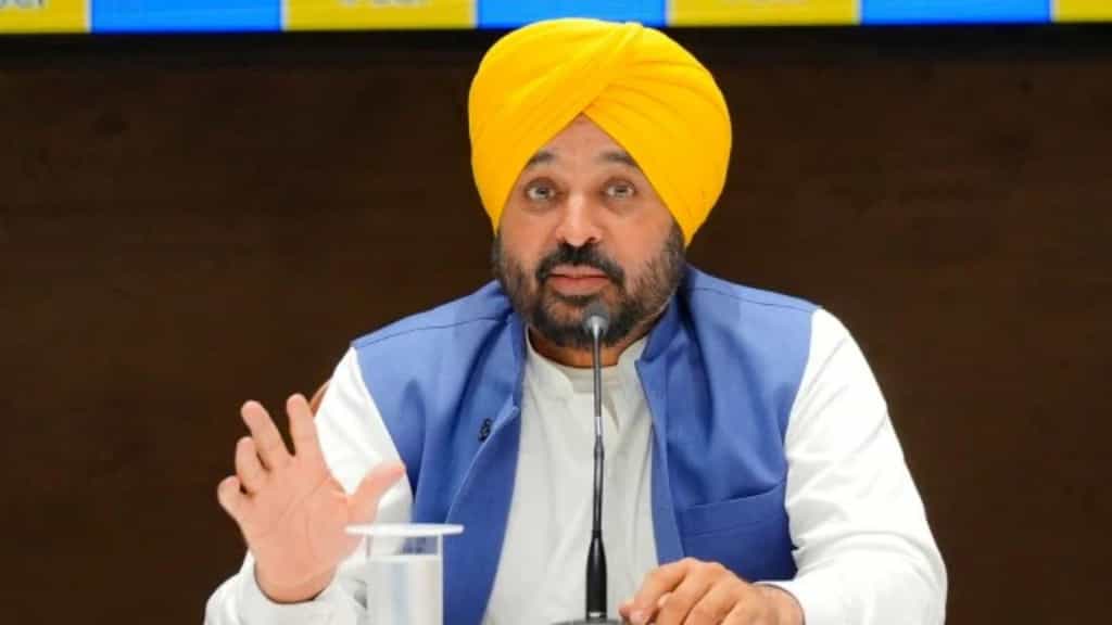 Monthly stipend for women to be rolled out in coming budget, says Mann