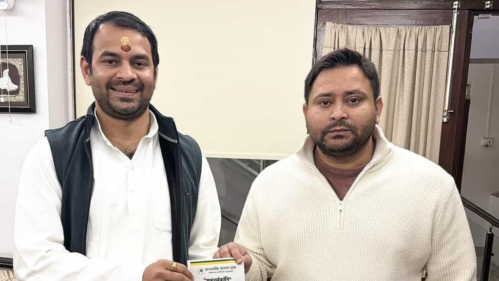 Tej Pratap urges younger brother Tejashwi Yadav to merge RJD into his party